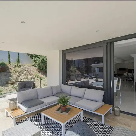 Mizar Villa Algajola (Corsica)