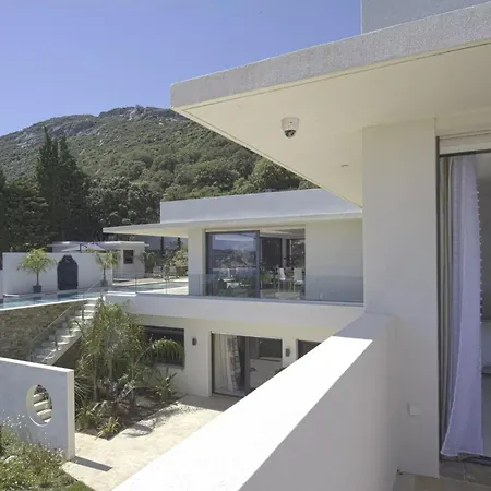Mizar Villa *