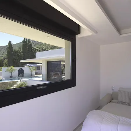 Mizar Villa *