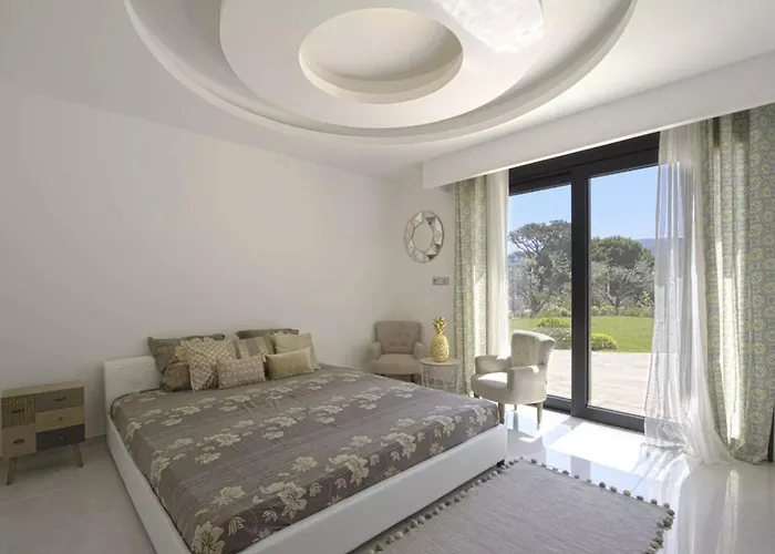 Mizar Villa